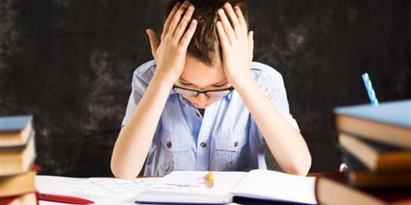 10 Reasons That Students Can't Focus in Studies